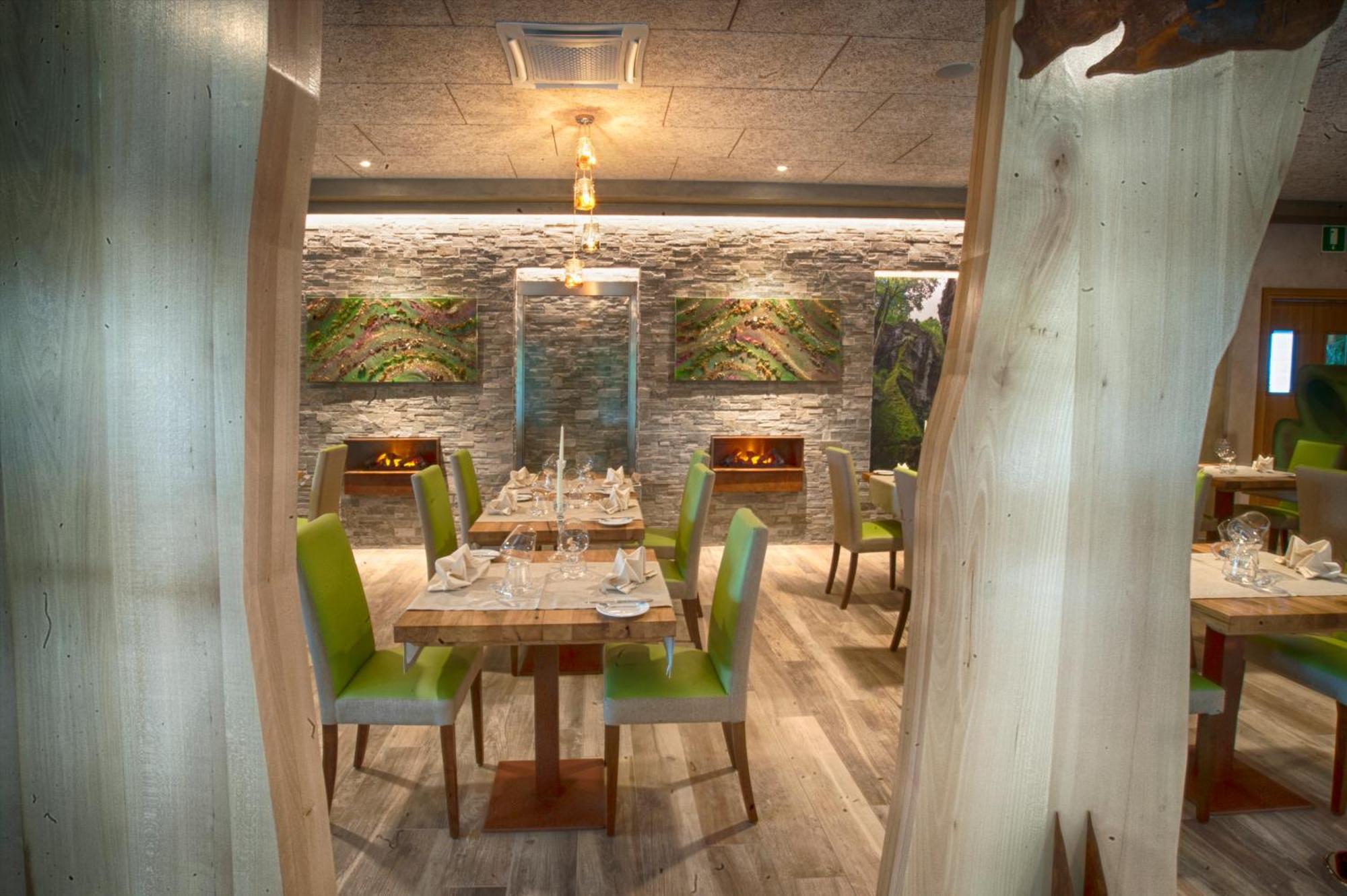 Hotel Cortese Armeno ภายนอก รูปภาพ