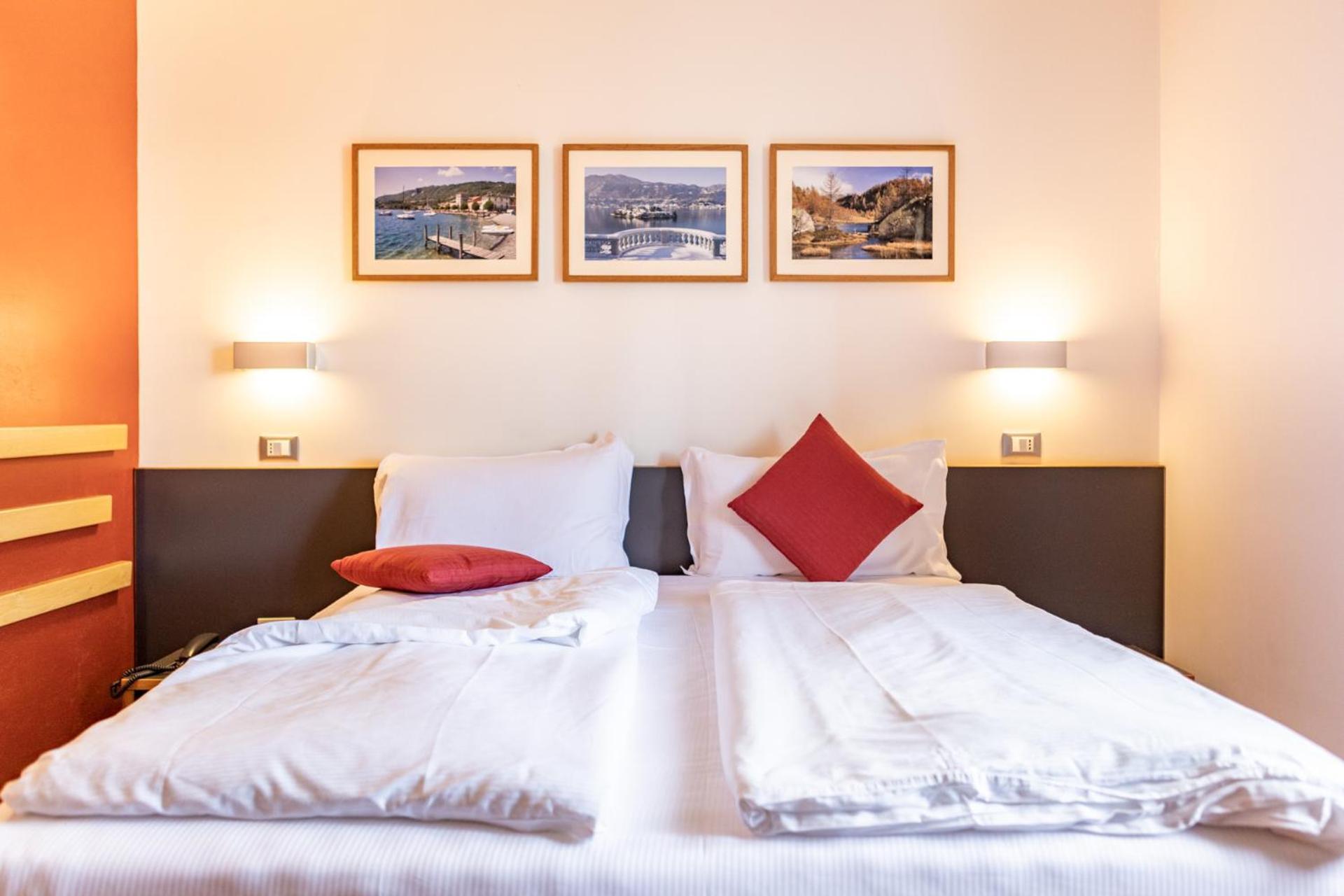 Hotel Cortese Armeno ภายนอก รูปภาพ