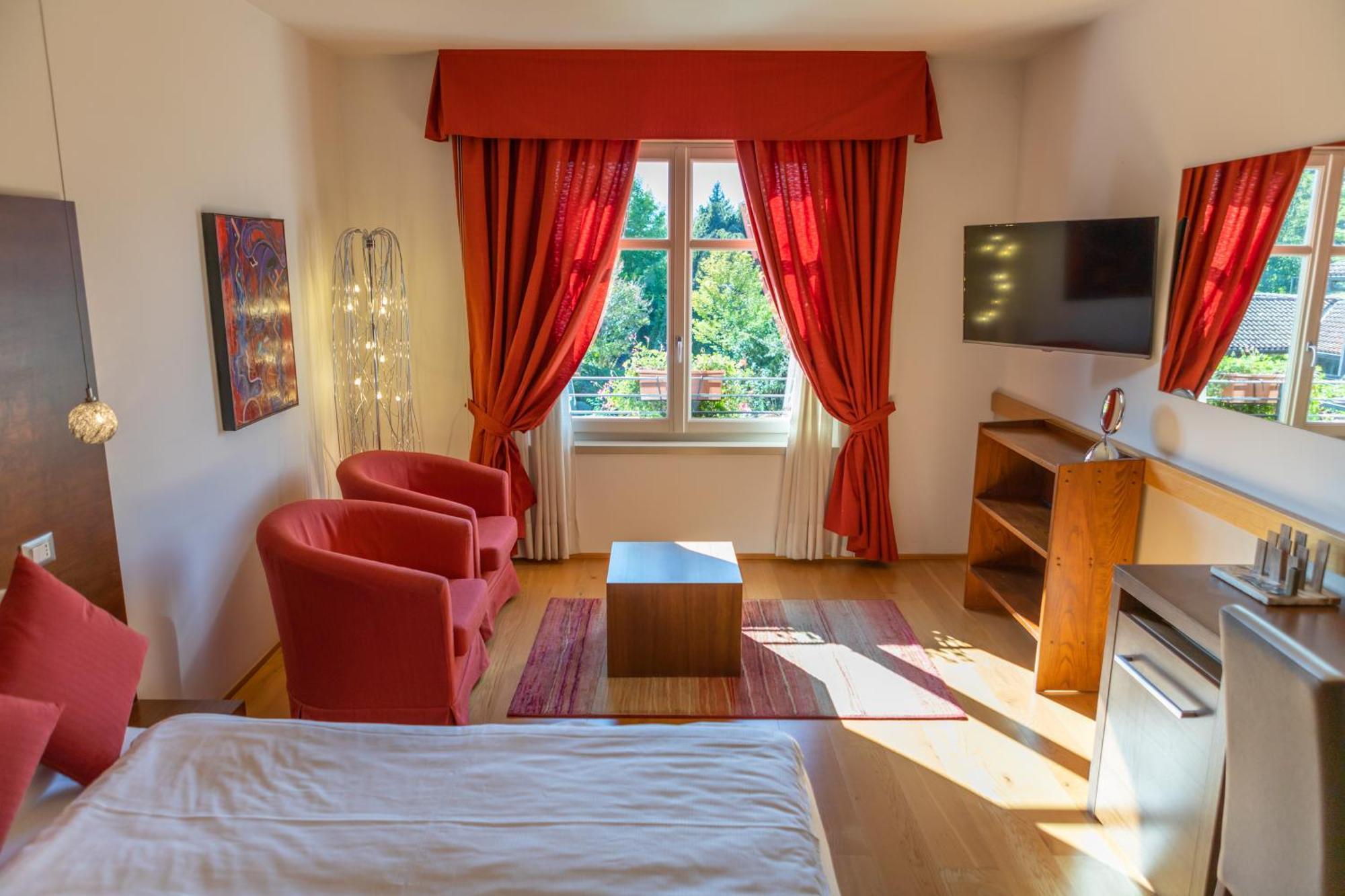Hotel Cortese Armeno ภายนอก รูปภาพ
