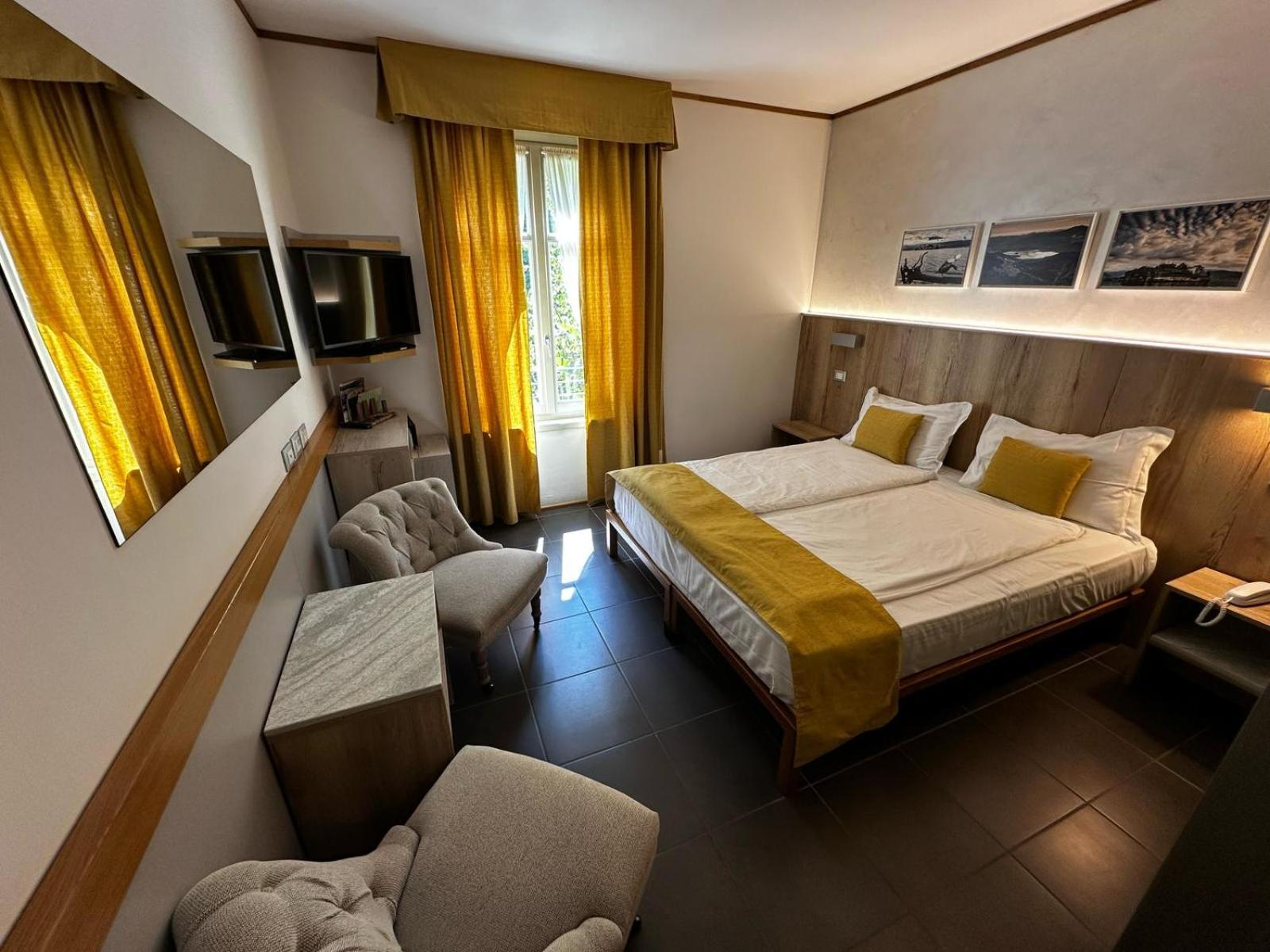 Hotel Cortese Armeno ภายนอก รูปภาพ